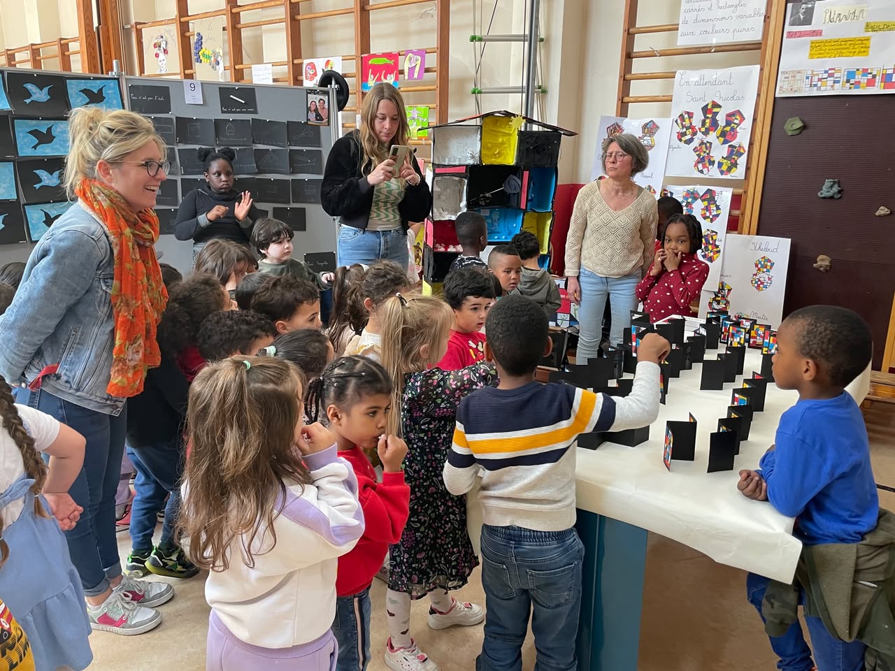 Exposition de reprises de grands artistes à l'école Henri Frick