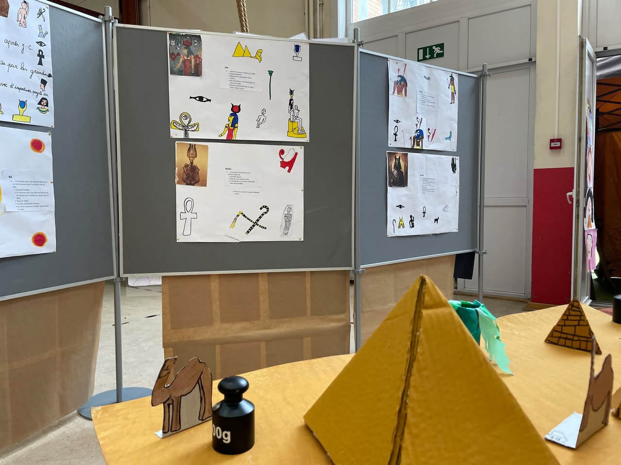 Exposition de reprises de grands artistes à l'école Henri Frick