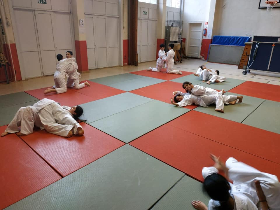 Cours d’éducation physique avec M. Benoit