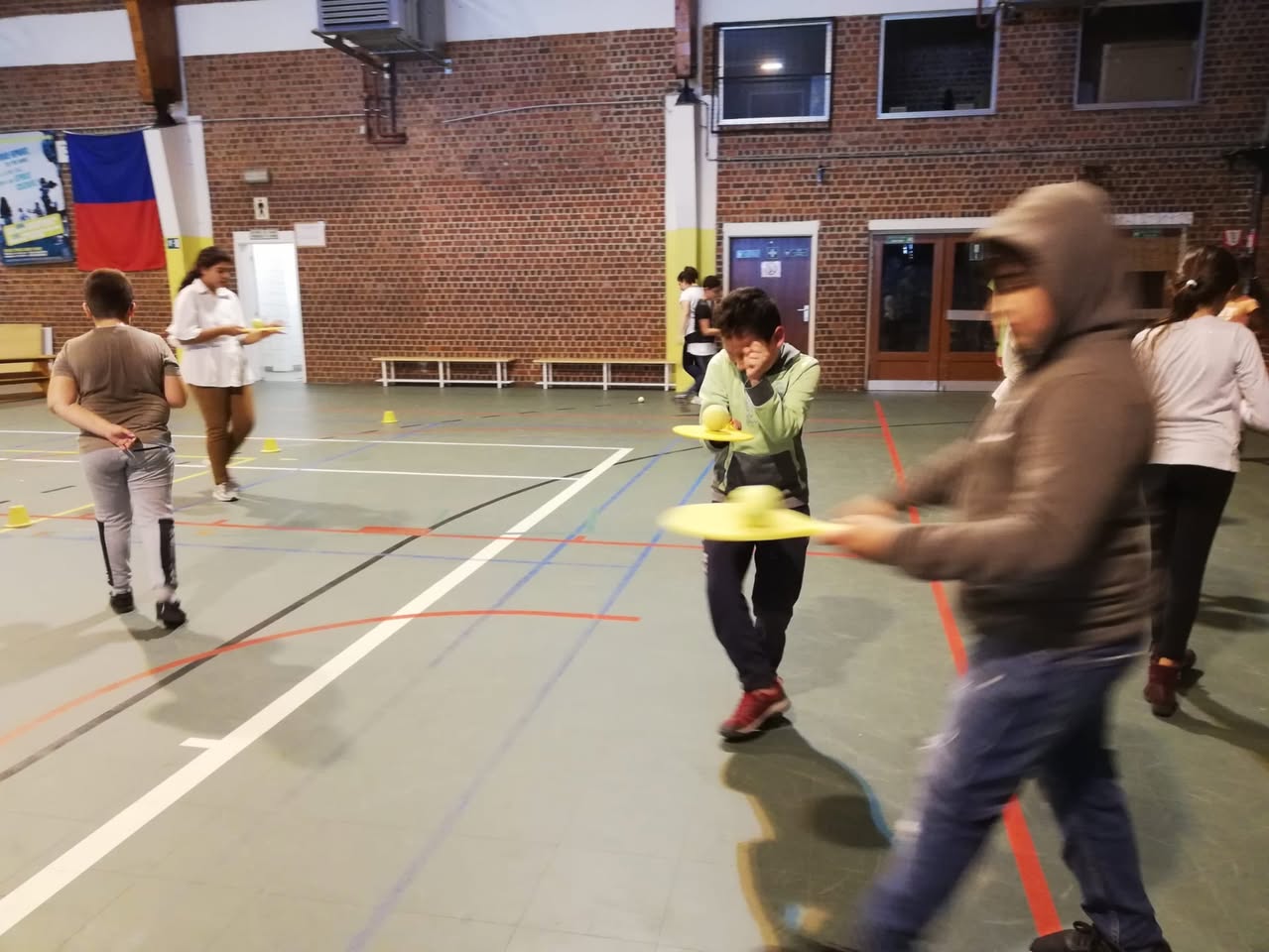 Les élèves de P5 pour l’activité place Rogier