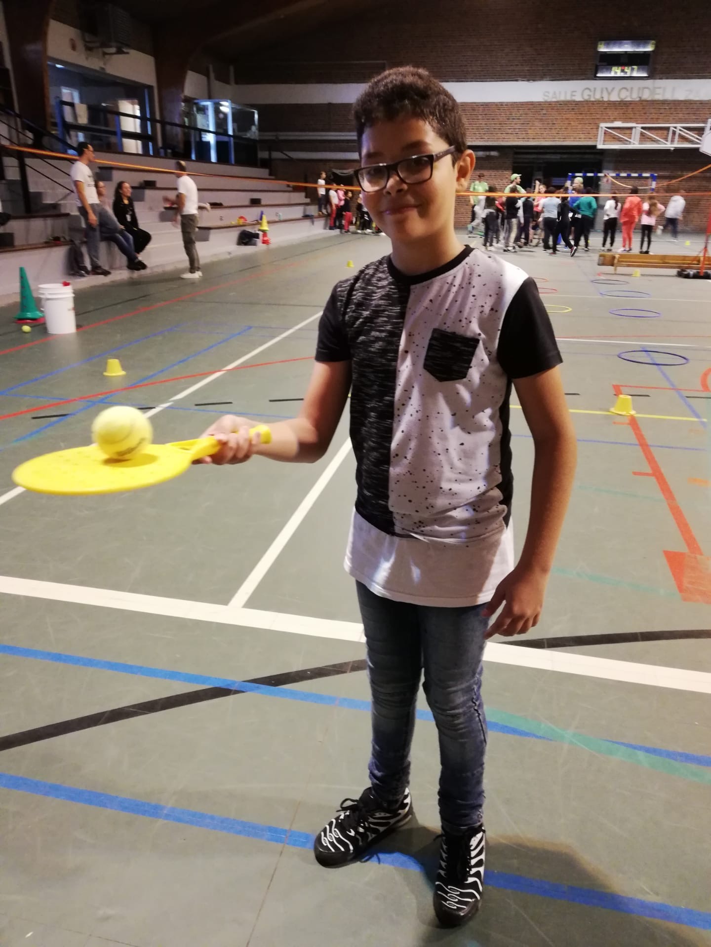 Les élèves de P5 pour l’activité place Rogier