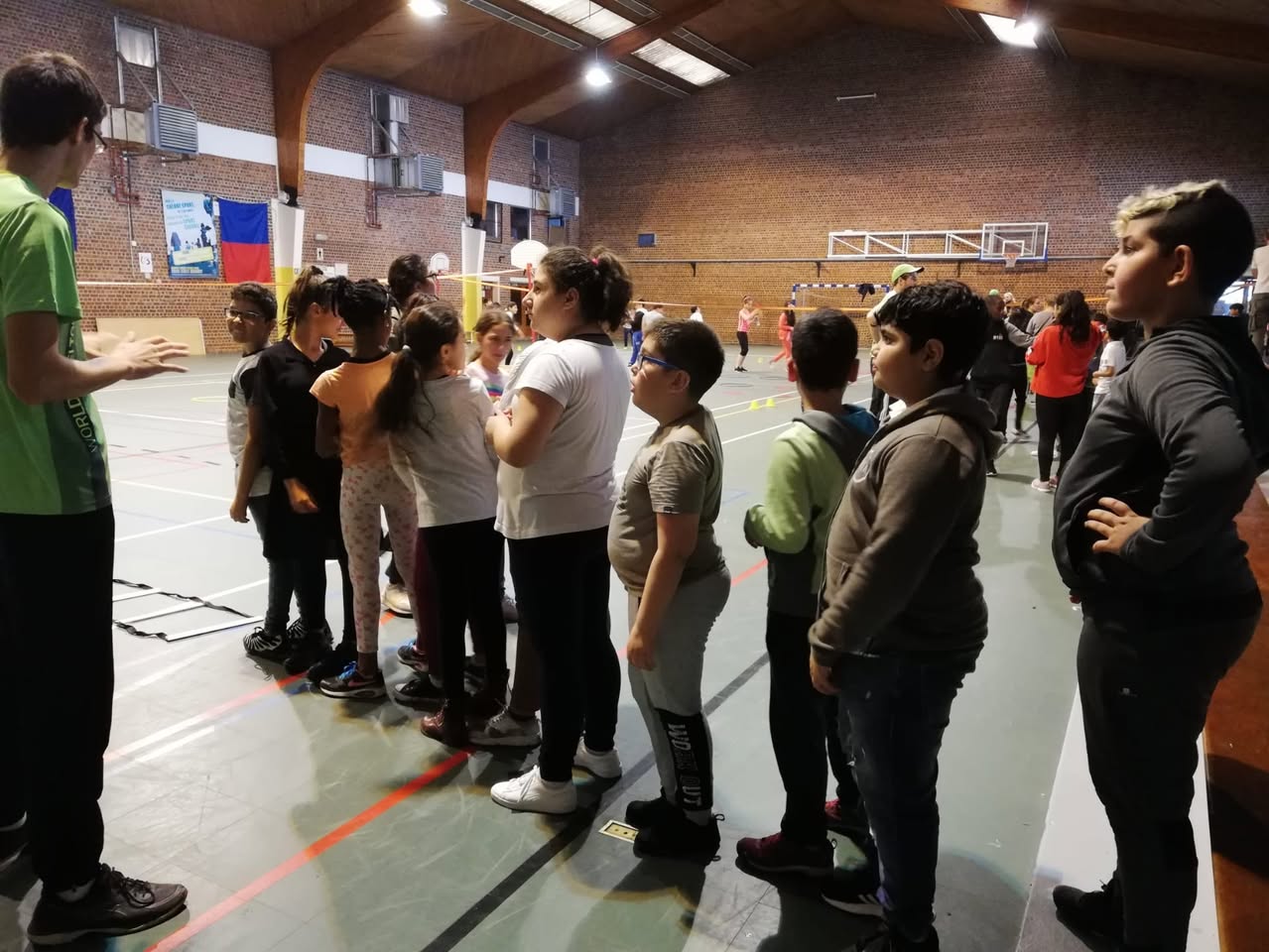 Les élèves de P5 pour l’activité place Rogier