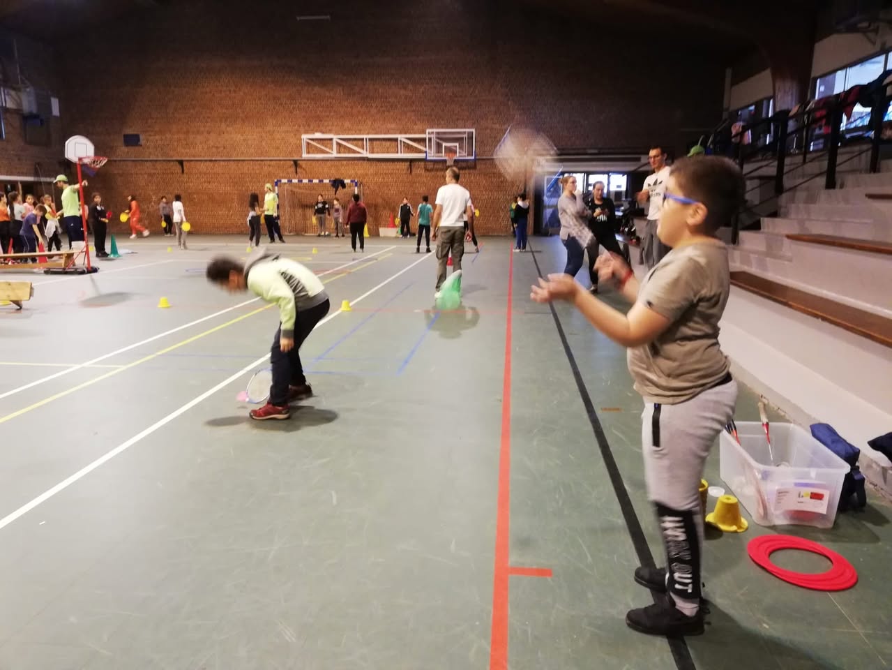 Les élèves de P5 pour l’activité place Rogier