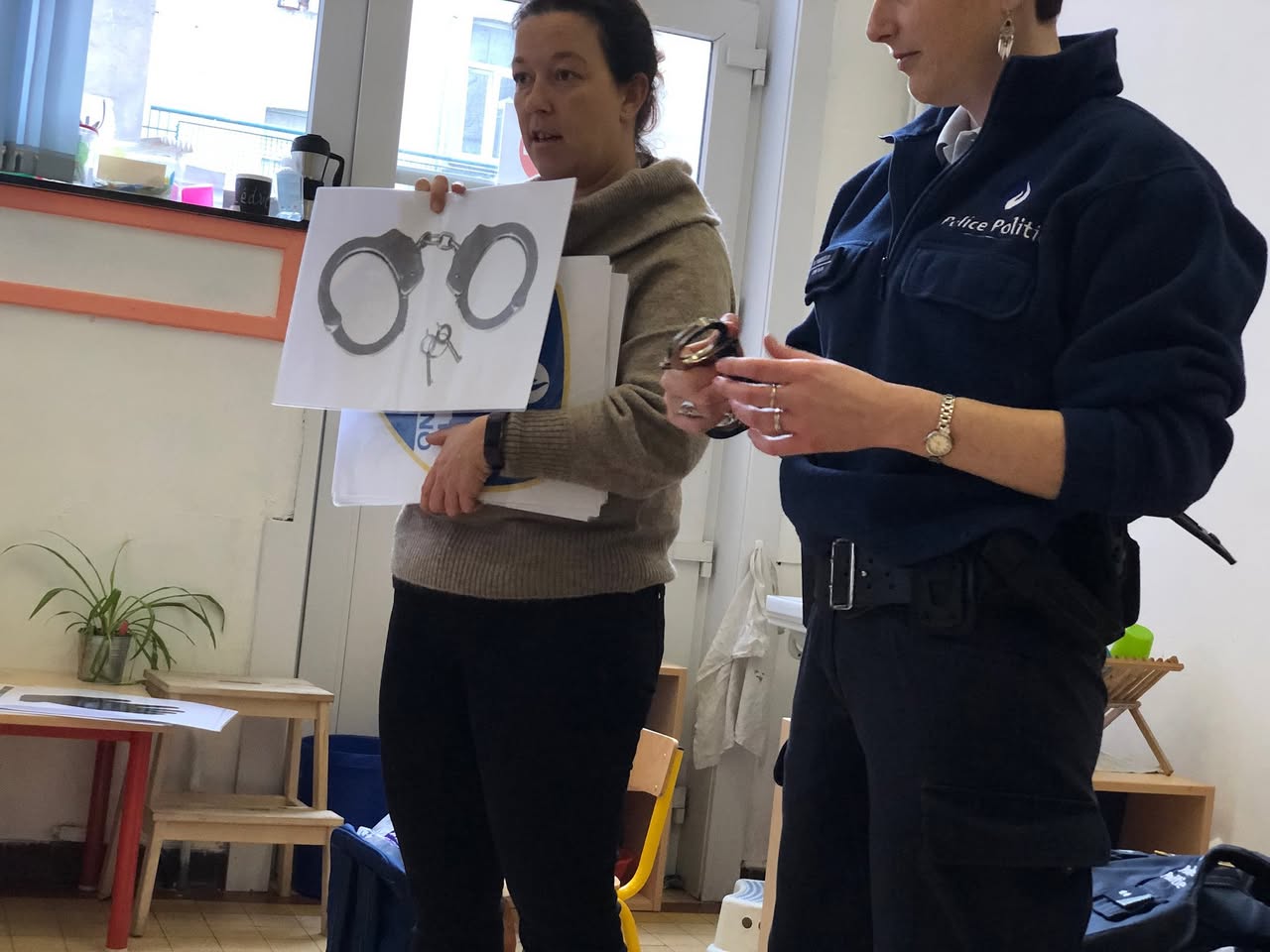 Visite de la police chez Monsieur Cédric