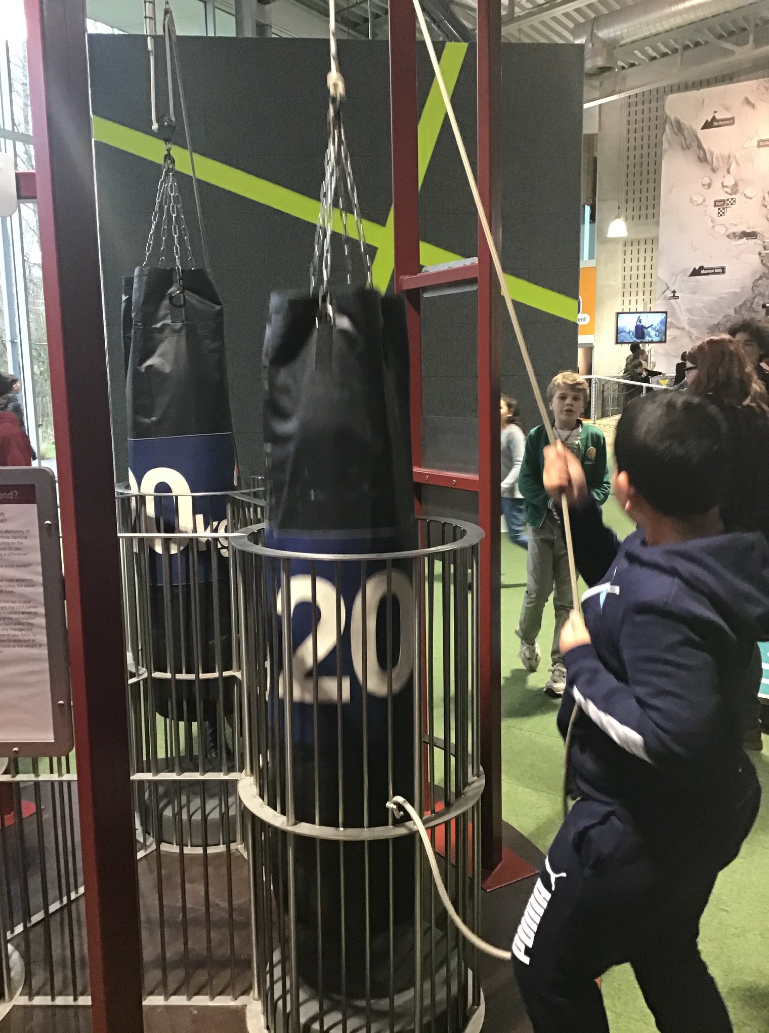 Les élèves de P5-P6 à Technopolis
