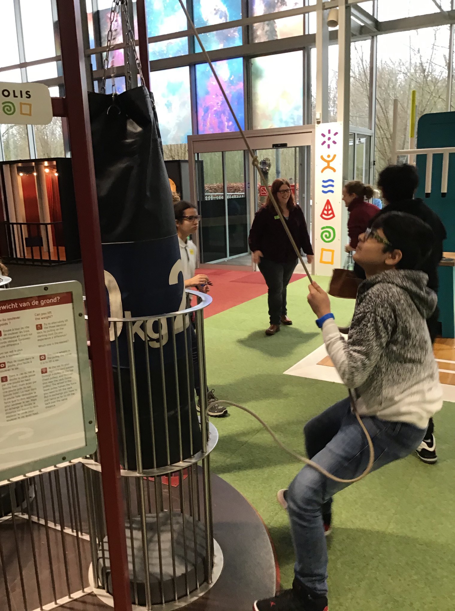 Les élèves de P5-P6 à Technopolis