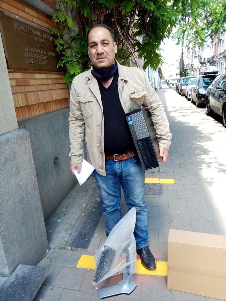 Distribution des ordinateurs pour les P6