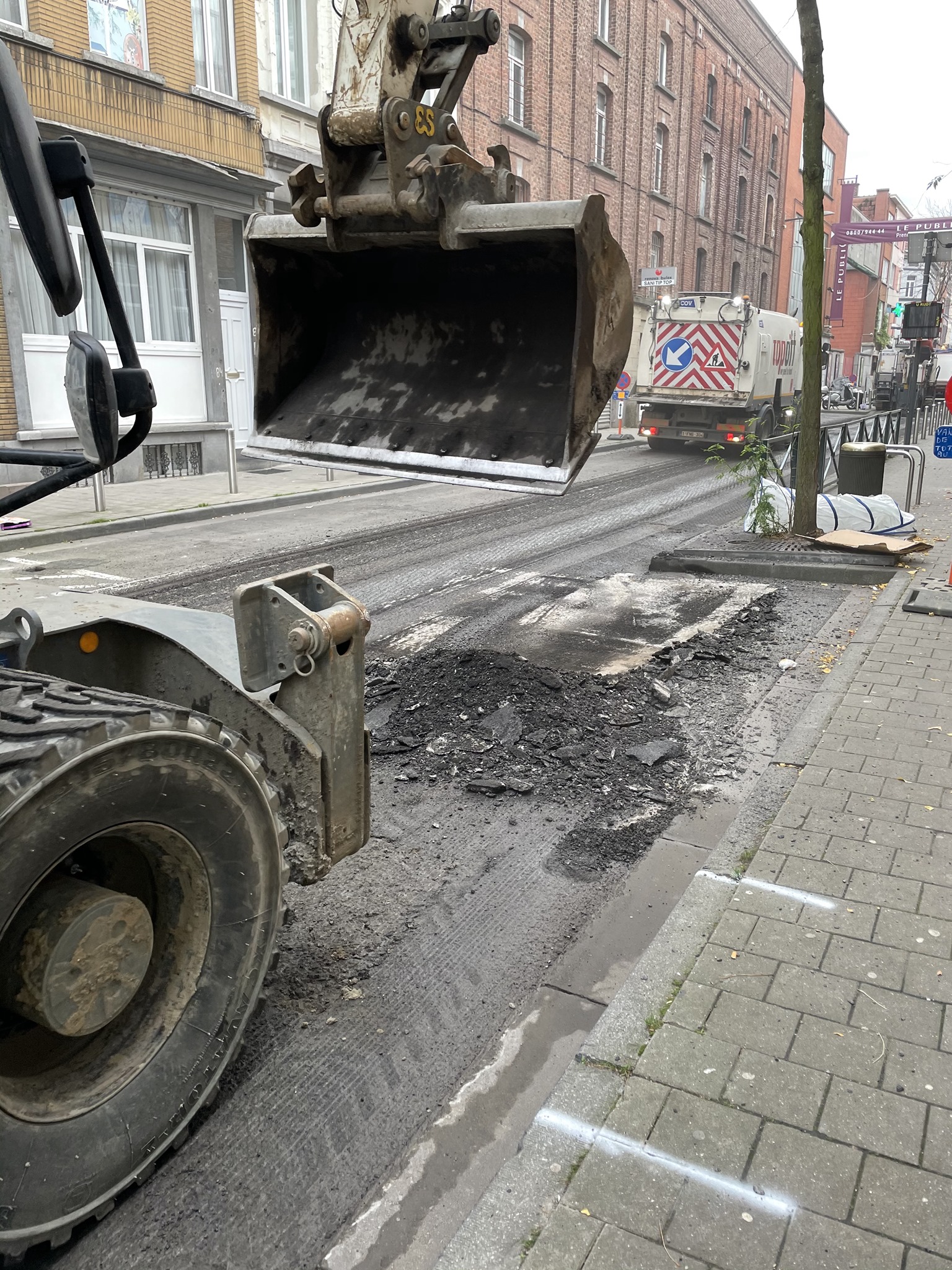 Travaux de voirie devant l’école