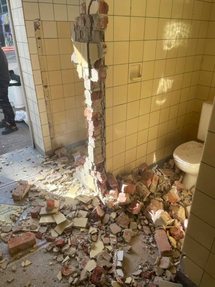 Rénovation des toilettes de la récréation