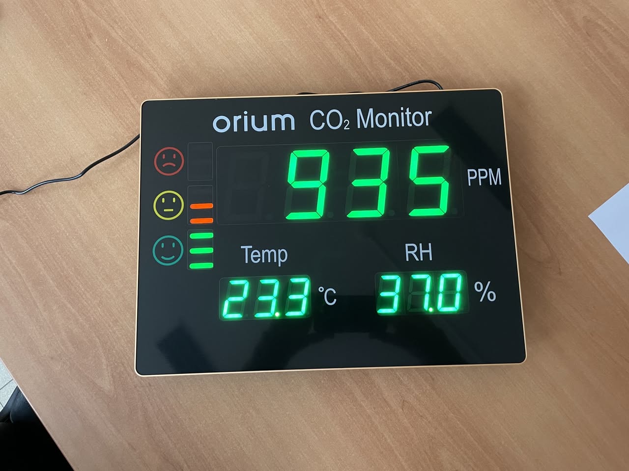 Des détecteurs de CO2 dans les salles de réunion