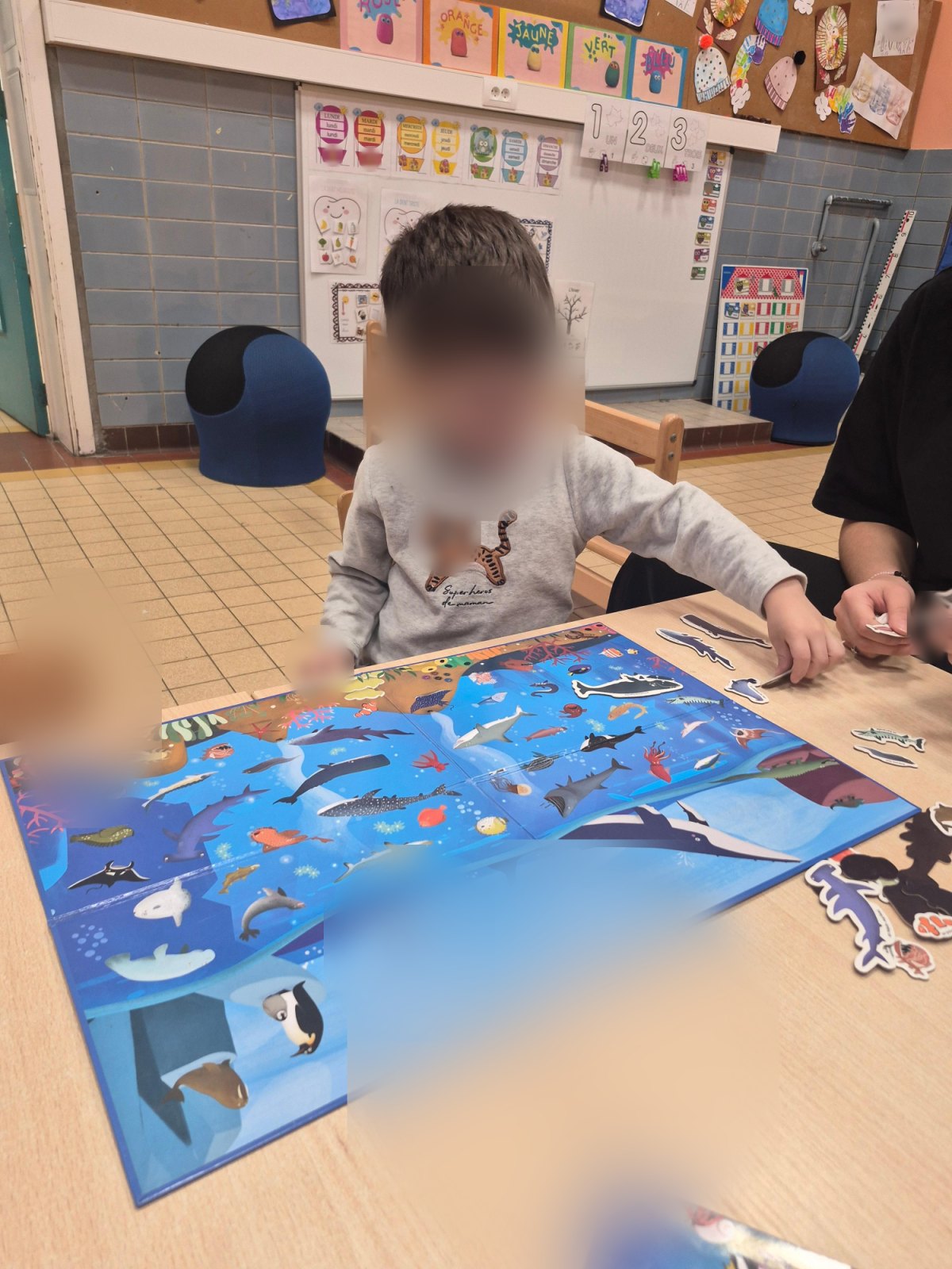 Le vocabulaire s'enrichit en s'amusant (classe M1A)