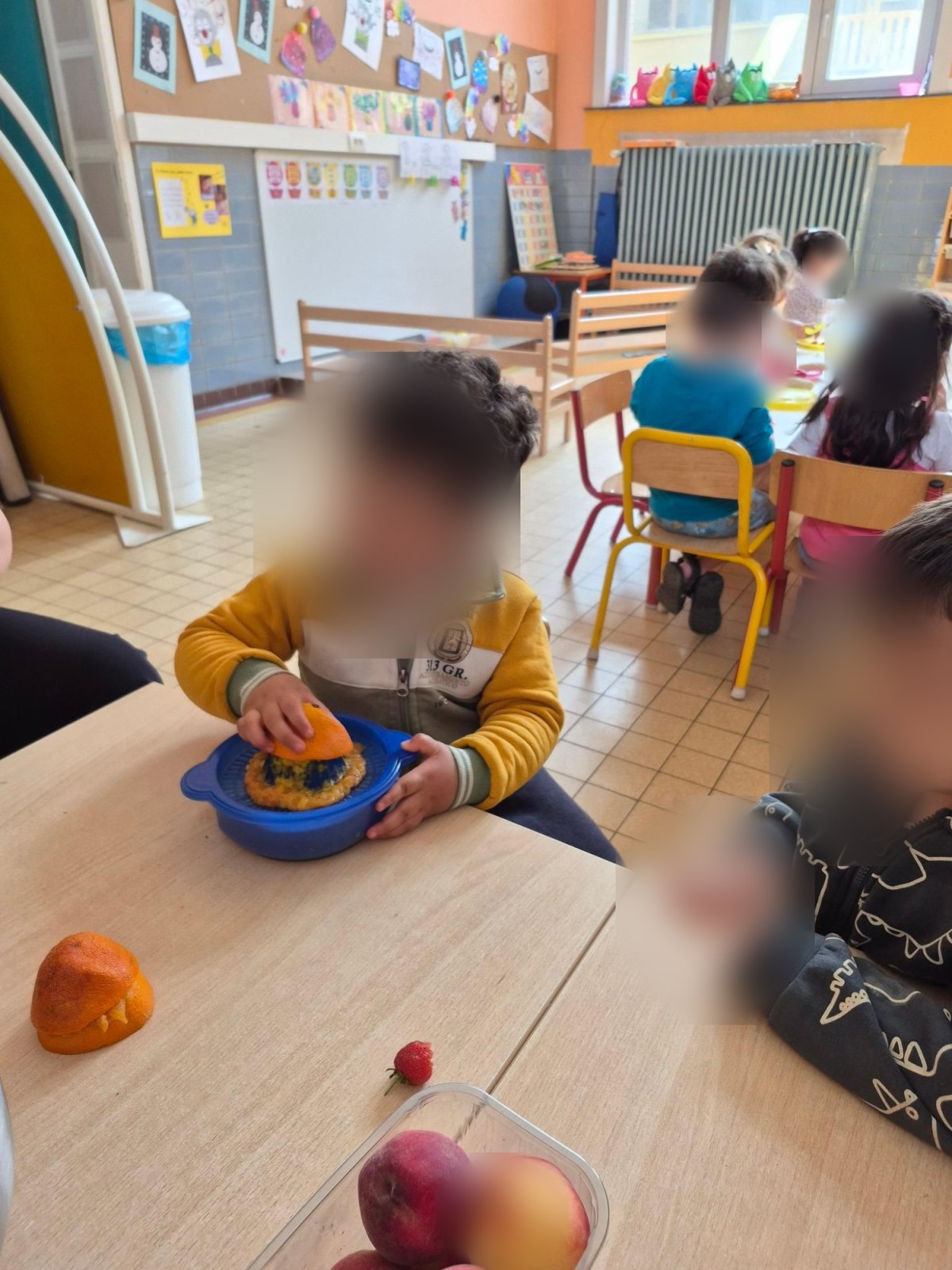 Au marché, puis une salade de fruits (classe M1)