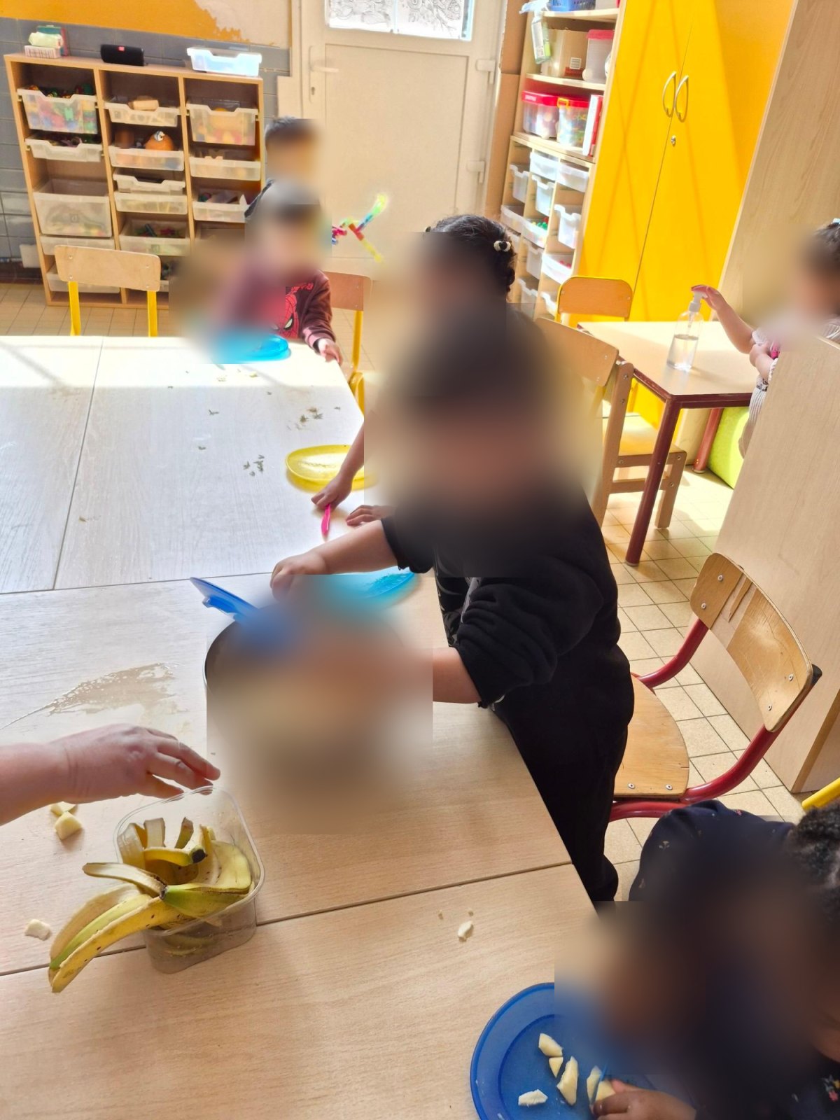 Au marché, puis une salade de fruits (classe M1)