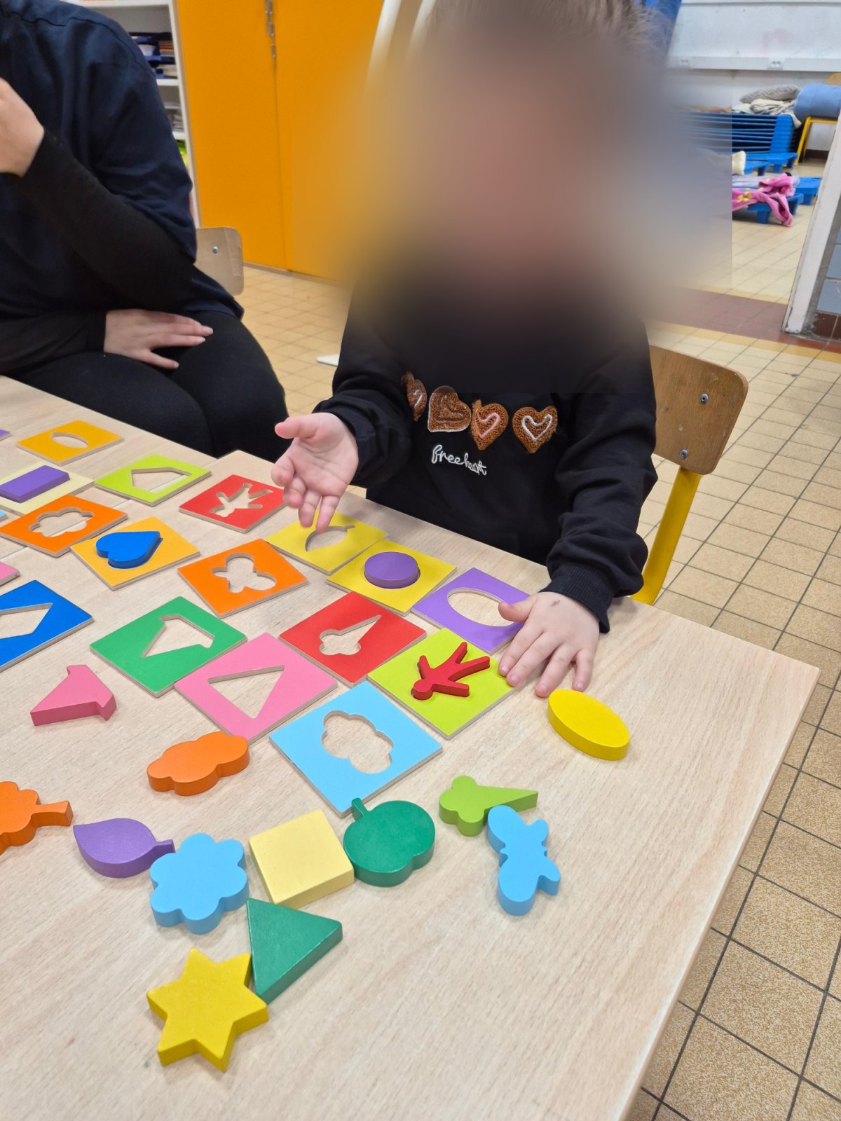 Apprendre par le jeu : les cartes et le mistigri (classe M1A)