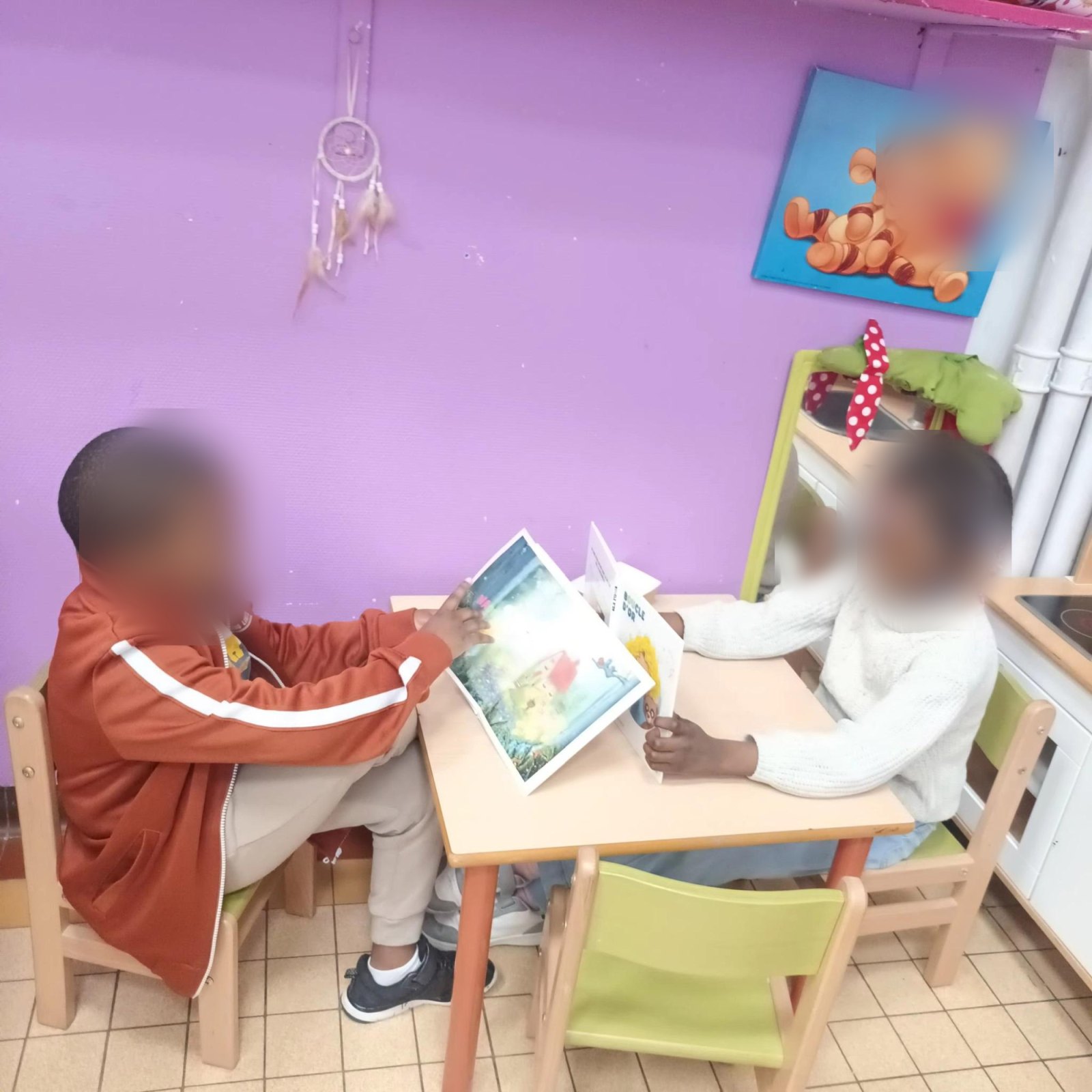Un coin restaurant en classe (classe M3A)