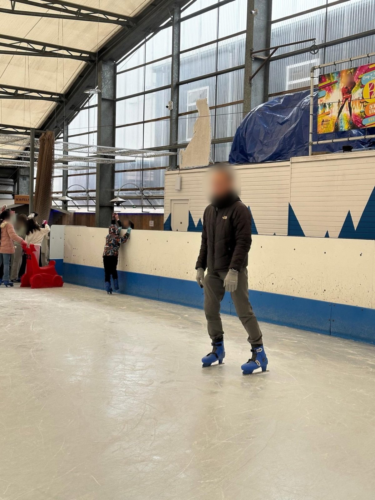 Souvenirs de la matinée à la patinoire (classe P3A)