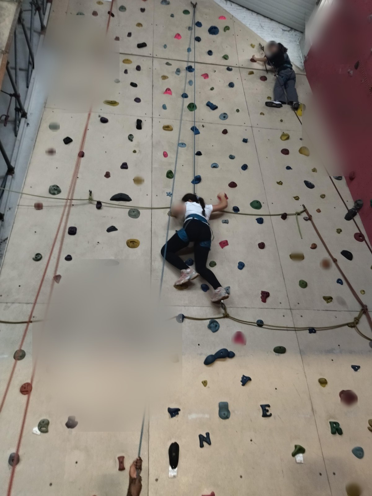Découvrir (ou redécouvrir) l'escalade (classe P5B)