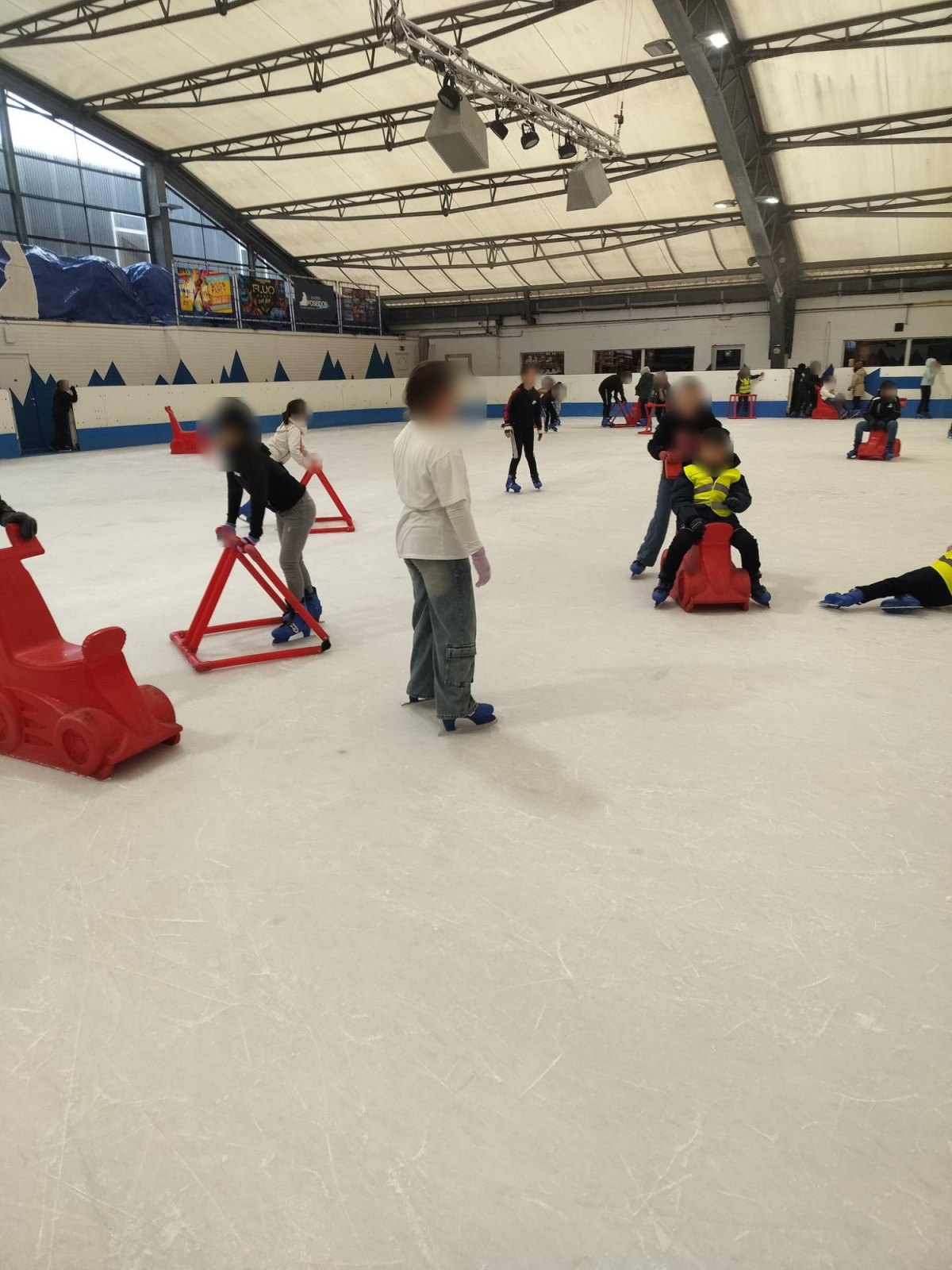 Une matinée à la patinoire (classe P6B)